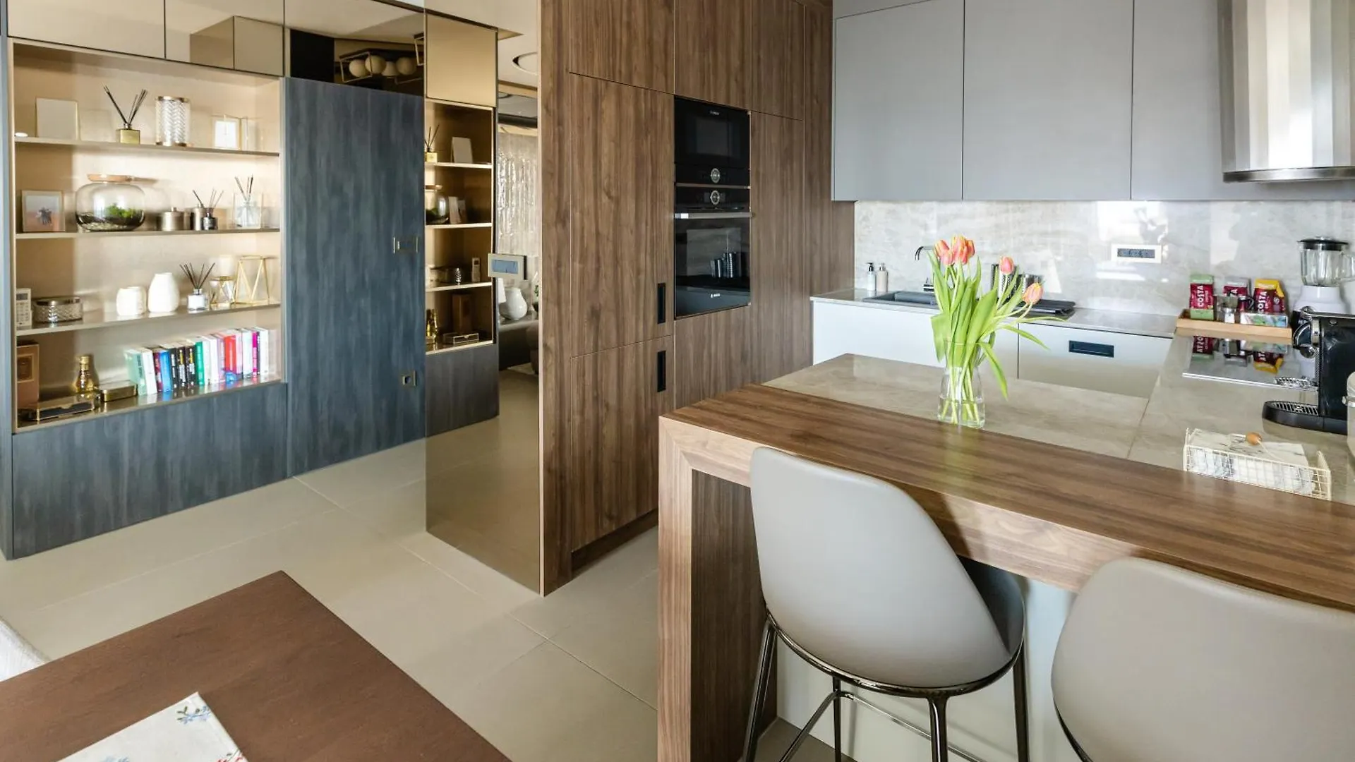 Luxury Apartment Daniela Kozino 0*,